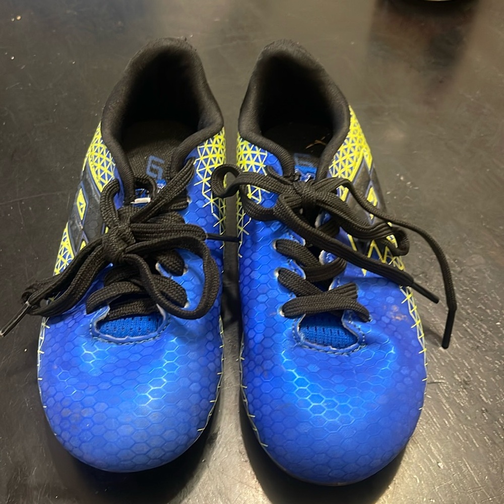 Lotto sneaker cleats
